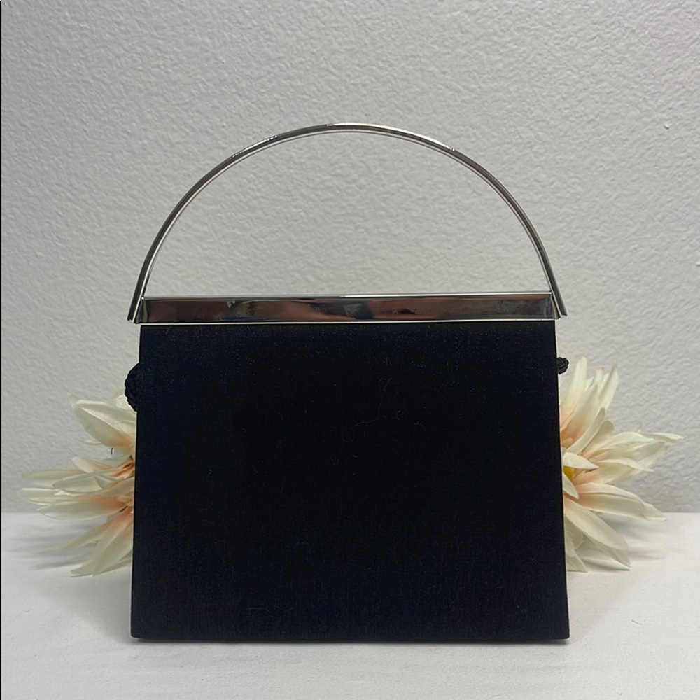 La Regale Black and Silver Mini Bag with Structured Design EUC No Callouts - Picture 3 of 13